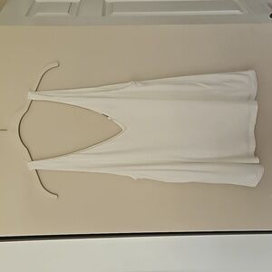 H&M Plunge & Deep V-neck & Back Lined Sleeveless Blouse EUC Off-white Cream, Lg